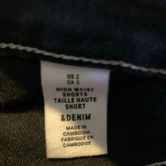 H&M Women’s Jean Shorts  Size 2 - Picture 7 of 8
